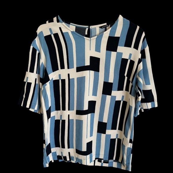 Marimekko size 40 Blue White Geometric V Neck Blouse Top 3/4 Sleeve Viscose - Picture 1 of 6